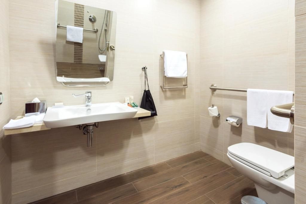 Отель Hilton Garden Inn Astana Нур-Султан-53