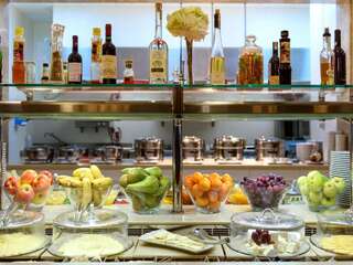 Отель Hilton Garden Inn Astana Нур-Султан-6