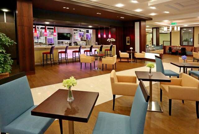 Отель Hilton Garden Inn Astana Нур-Султан-12